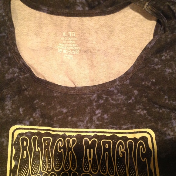 Black Magic Mushroom tank top - Picture 4 of 4